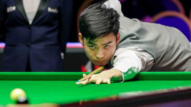 Si sees off Milkins to reach Crucible last eight