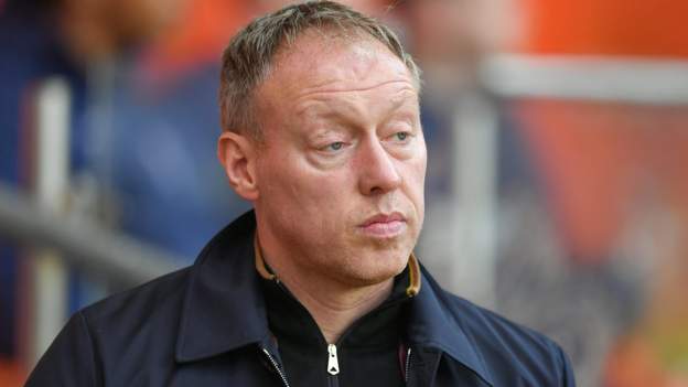 Forest boss Cooper defends flight to Blackpool