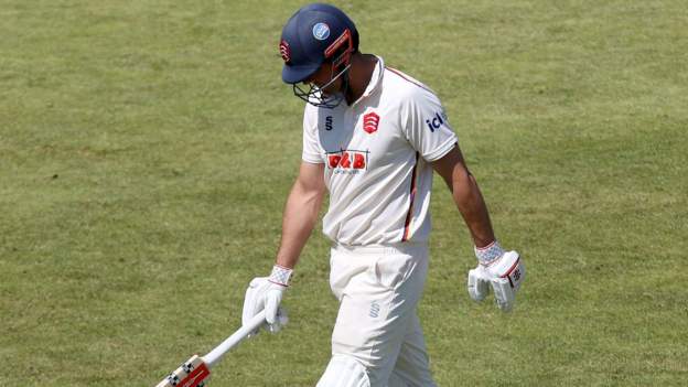 County Championship: Alastair Cook out for 99 as Notts and Essex settle for draw