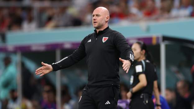 Wales add Ramsay and Davies to backroom staff