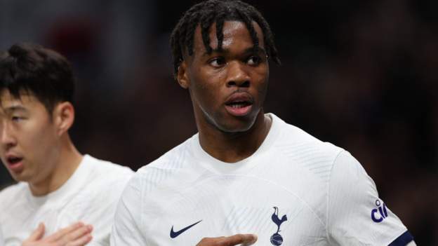 Destiny Udogie: Tottenham defender signs new contract until 2030 - BBC ...