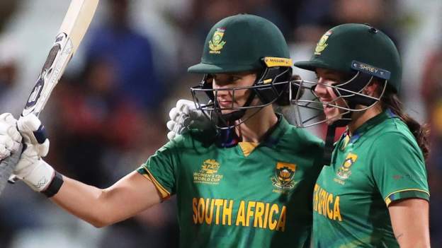 Coupe du monde féminine T20 : l'Afrique du Sud bat le Bangladesh et offre la demi-finale à l'Angleterre