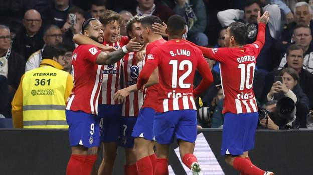 Atletico rescue late draw with leaders Real Madrid