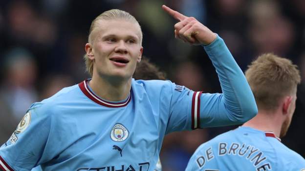 Manchester City 3-0 Wolverhampton Wanderers: Erling Haaland scores hat-trick as City close gap on Arsenal
