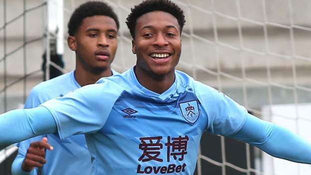 Ali Koiki: Bristol Rovers sign defender following Burnley exit - BBC Sport