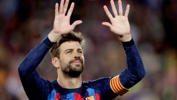 Pique says goodbye to Nou Camp with Barcelona win