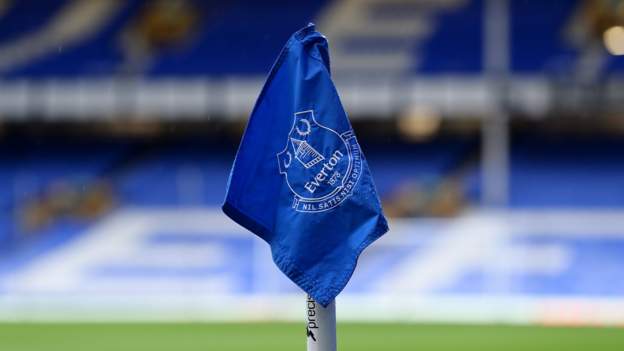 Everton v Leeds: l’utilisation de gaz poivré sur les fans est « proportionnée et nécessaire », selon la police