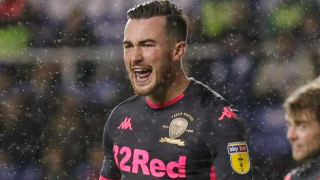 Leeds United 3-2 Millwall: Pablo Hernandez double sends Whites second - BBC  Sport