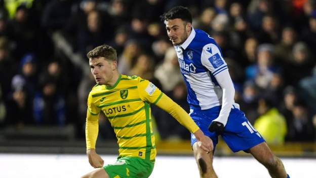 Norwich beat Bristol Rovers to book Liverpool tie