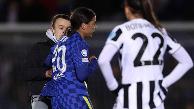 MPs ask for 'immediate change' to football ban law to protect women's players