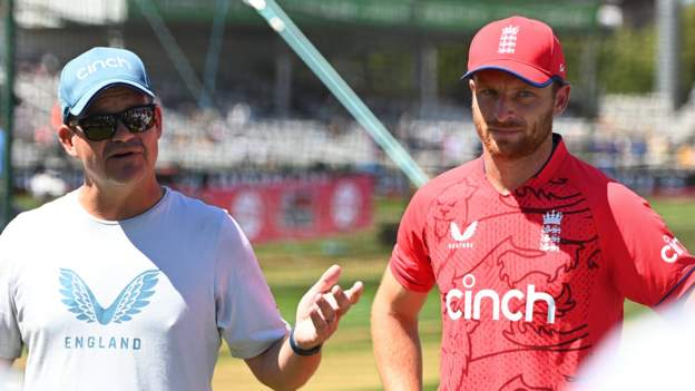 England's T20 side show strengths but also face uncertainties as World Cup looms