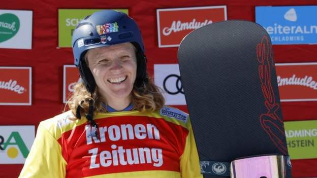 GB's Bankes wins Snowboard Cross World Cup bronze