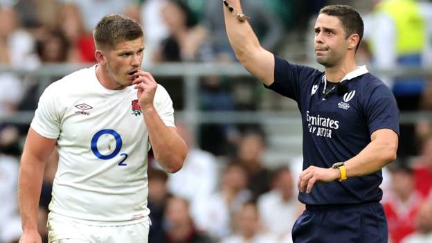 Farrell 'always gets off lightly' says Popham
