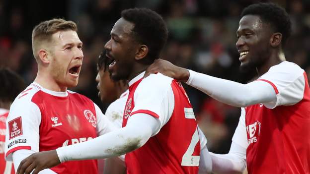 Fleetwood Town 2-1 Queens Park Rangers: Cod Army upset Rs to reach fourth round ..