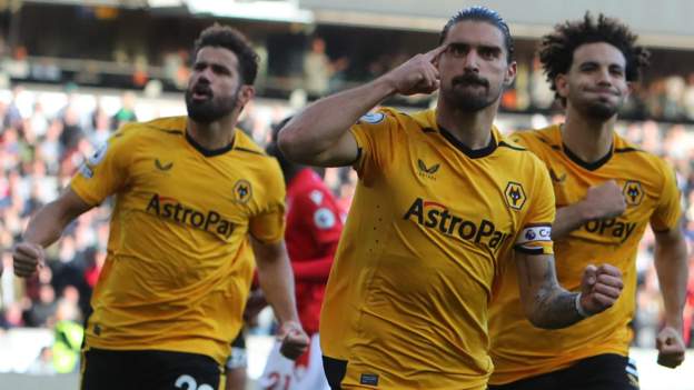 Neves penalty earns Wolves win over Forest