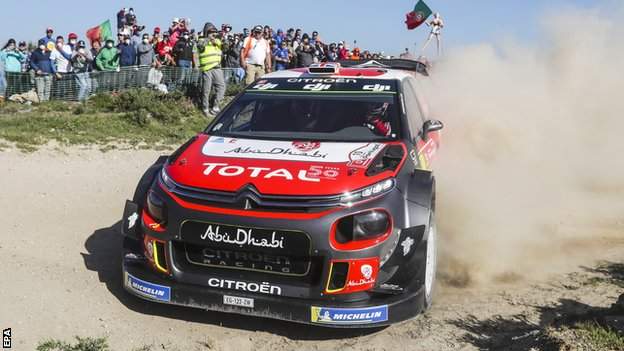 Kris Meeke produces a dust trail on Saturday before his crash in Portugal