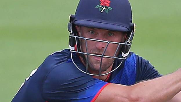 One-Day Cup: Dane Vilas reaches century as Lancashire beat Sussex in semi-final
