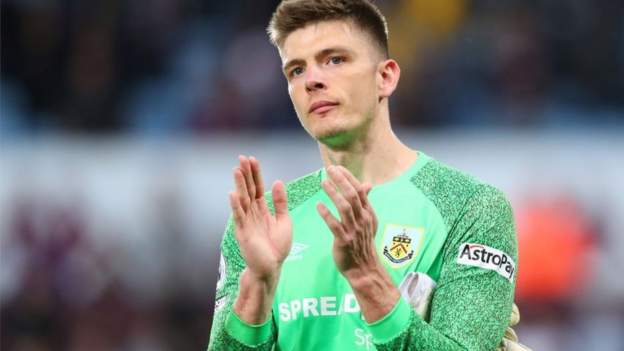 Nick Pope: Newcastle United adquirió al portero inglés Burnley por una tarifa pública