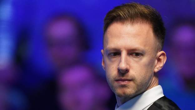 UK Championship 2023: Judd Trump dominant in victory over Pang Junxu