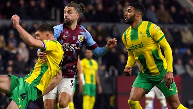 Leaders Burnley come from behind to beat Baggies