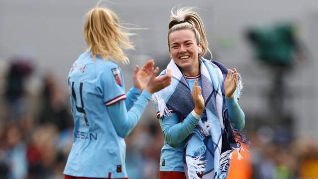 Manchester City Women: ‘Magic’ win over Chelsea sets WSL title race alight
