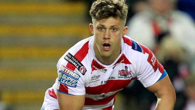 Ryan Hampshire: Wakefield Trinity Sign Versatile Leigh Centurions Back 