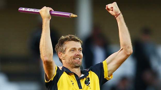 Glamorgan Cricket: Michael Hogan to retire after testimonial - BBC Sport