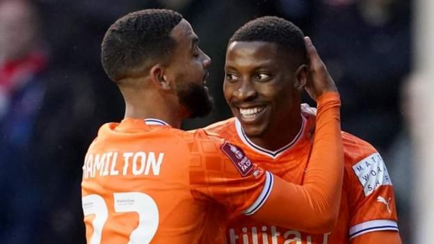 Blackpool put four past Forest in FA Cup