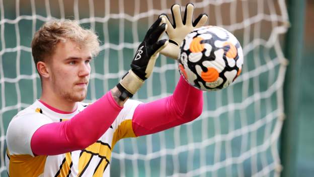 Joe O'Shaughnessy: Bradford City sign Wolves goalkeeper on season-long ...