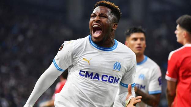 Marseille 1-0 Benfica (2-2 agg, 4-2 on pens): French side in Europa semi-final
