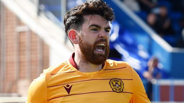 Liam Donnelly Motherwell Revelation Earns Contract Extension Bbc Sport