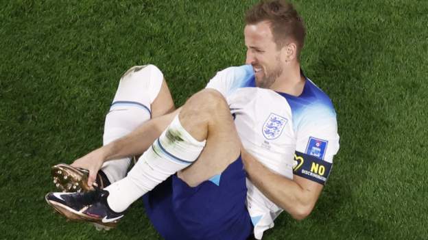 World Cup 2022: England captain Harry Kane set to have scan on right ankle on We..