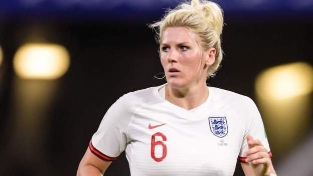 England captain @Millie Bright didn't want to sign a United shirt