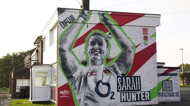 <div>Rugby World Cup: England's Sarah Hunter among trio celebrated with murals</div>