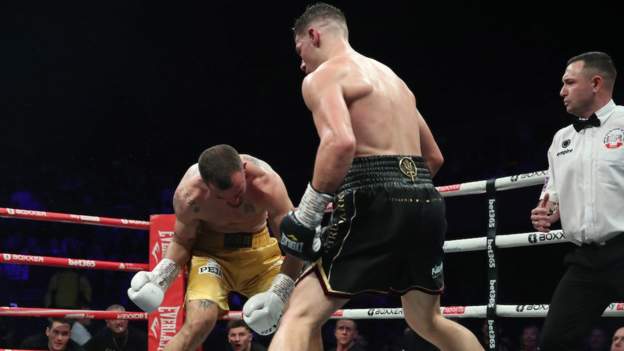 Billam-Smith survives scare to stop Xhoxhaj