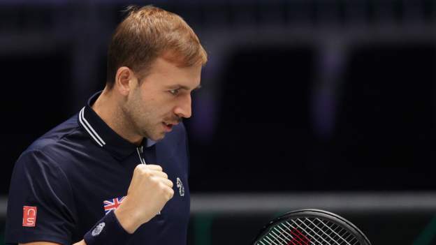 Davis Cup: Great Britain lead Germany in quarter-finals after Dan Evans win