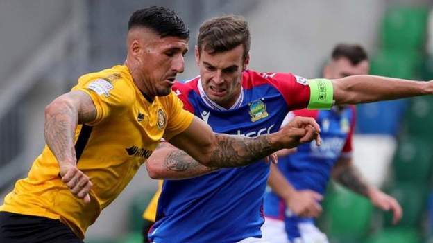 Irish Premiership: Leaders Linfield Held By Carrick Rangers, Crusaders ...