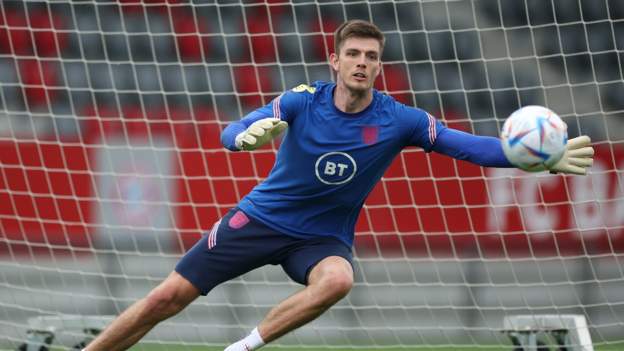 Nick Pope: Newcastle in talks to sign Burnley and England goalkeeper