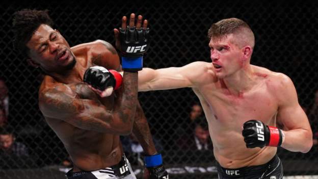 Thompson beats Holland at UFC Orlando