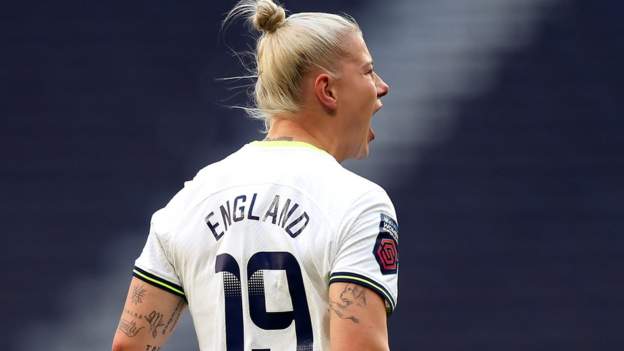 England salvages WSL point for Spurs against Brighton