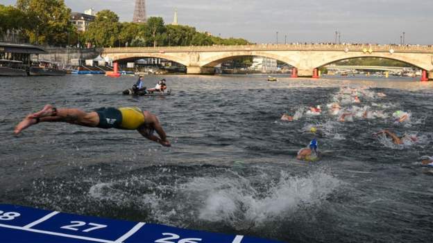 World Triathlon Para Cup: Swimming leg dropped over water high quality issues in Paris’ River Seine