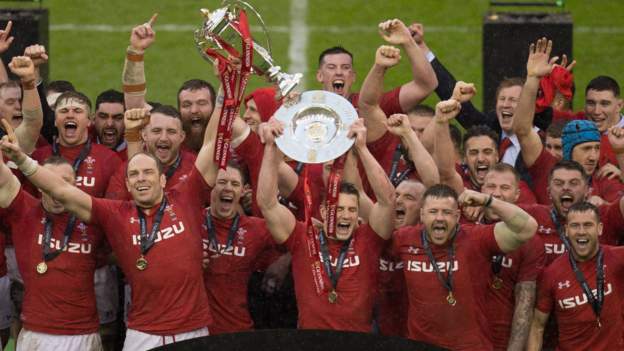 Gatland admits past success papered over cracks