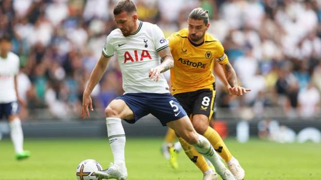 Traore seals narrow Wolves win over Tottenham