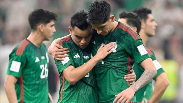 Saudi Arabia 1-2 Mexico: World Cup 2022 – as it happened