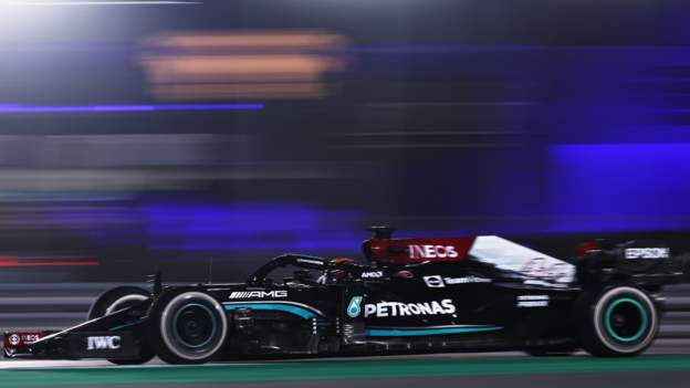Lewis Hamilton closes on Max Verstappen in title with Qatar Grand Prix win