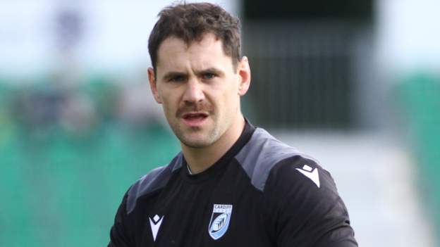 Wales scrum-half Williams signs for Gloucester