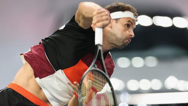 Dimitrov beats Jarry to reach Shanghai semi-finals-ZoomTech News