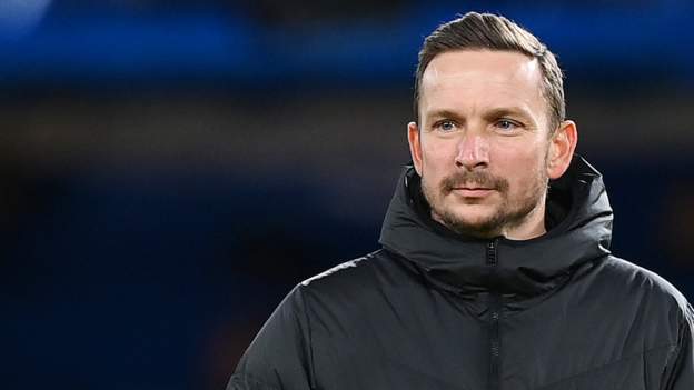 Liverpool assistant Pep Lijnders isolating as club seeks Arsenal Carabao Cup pos..