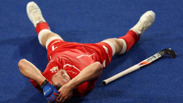 England lose penalty shootout in final with Spain