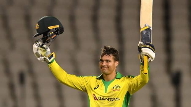 Alex Carey: Wicketkeeper added to Australia squad for Ashes opener against England